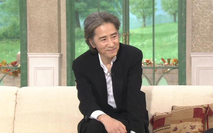 有哪些让人感动的故事，发生在日本亲嘴综艺完整版的拍摄现场？